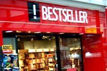 Könyvesbolt bestseller Könyvesbolt, könyvek, könyv, autós könyvek,  motorkerékpár túrák, autós könyv, illusztrált könyv