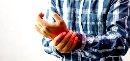 симетричний скутість