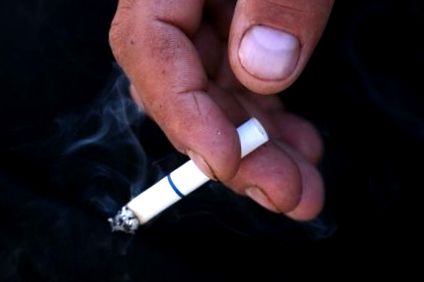 a szivar dohányzásából származó károk miért fáj a lábak a dohányzás után