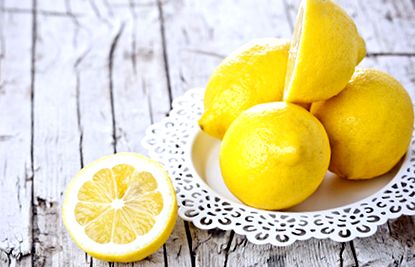 лимонови