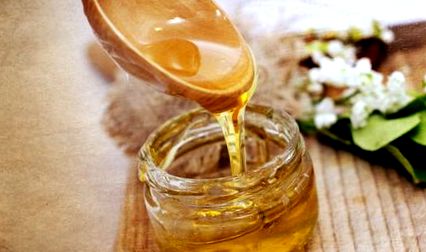Apa cu miere beneficiază sau dăunează Cât de bine se folosește și ce va mai  fi dacă bei apă cu miere