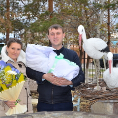 Місячні після пологів: як проходять, скільки тривають, ознаки місячний цикл після пологів