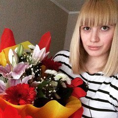 Місячні після пологів: як проходять, скільки тривають, ознаки менструації