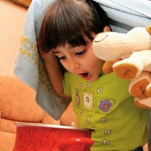 Як швидко лікувати ангіну у дітей народними засобами в домашніх... лікування ангіни у дітей