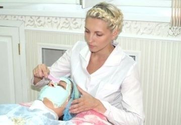 Чому з'являються маленькі прищики по всьому обличчю і як їх позбутися? позбавлятися невеликий прищ поява маленький причина особа шкіра