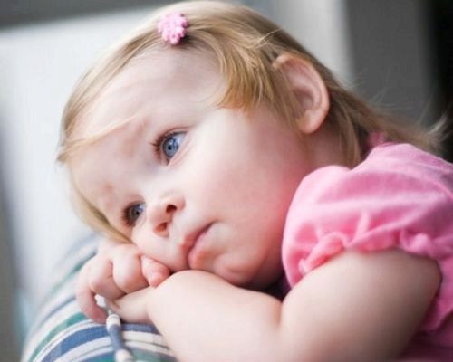 У дитини болить вухо: що робити в домашніх умовах? ніж лікувати вуха дитині