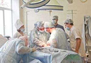 Коли після кесаревого починаються місячні? (менструації) місячні