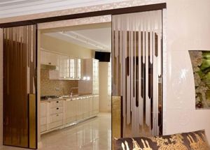 Design ușa de la bucătărie Design ușa de la bucătărie