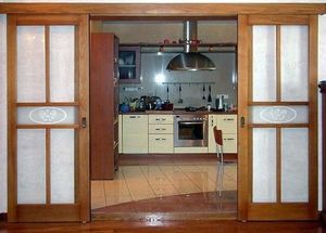 Design ușa de la bucătărie Design ușa de la bucătărie