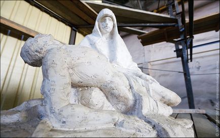 Cum sa faci o sculptură că în spatele ceea ce Cum sa faci o sculptură că în spatele ceea ce