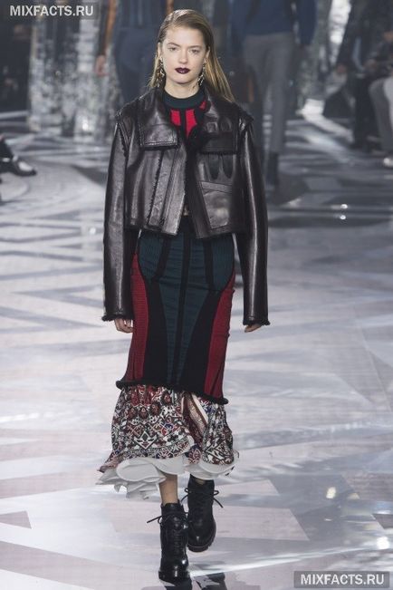 Ce este la modă în această vară de primăvară Ce este la modă în această vară de primăvară
