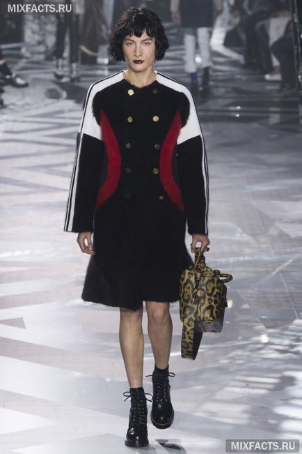 Ce este la modă în această vară de primăvară Ce este la modă în această vară de primăvară