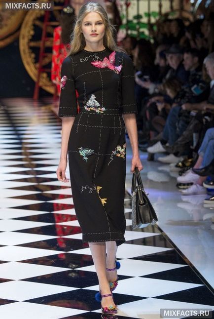 Ce este la modă în această vară de primăvară Ce este la modă în această vară de primăvară