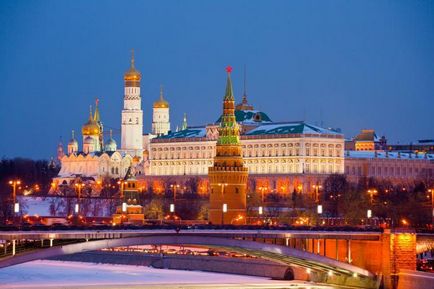 Cum se ajunge la Kremlin