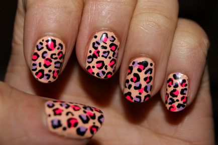 Cifrele de pe unghii leopard