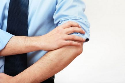Cum să se rostogolească până mâneci cămașa - mâneci pliate dreapta