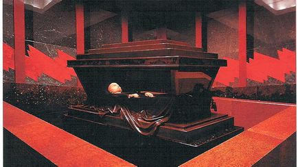 Lenin în mausoleu
