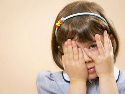 De ce copilul minte, cum să intarca minciună și ce să facă în cazul în care un copil este inseala în 7 ani, 10 sau