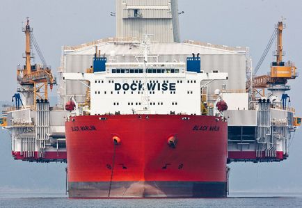 Navă mai mult Titanic Navă mai mult Titanic