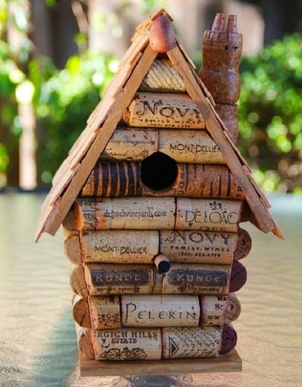 Birdhouse cu desenul lor mâini