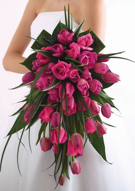 Buchet cu lalele Buchet cu lalele