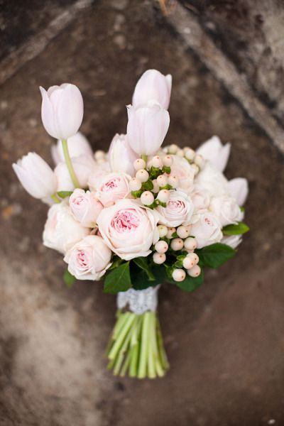 Buchet cu lalele Buchet cu lalele