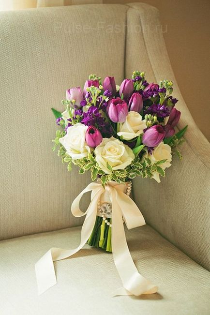 Buchet cu lalele Buchet cu lalele
