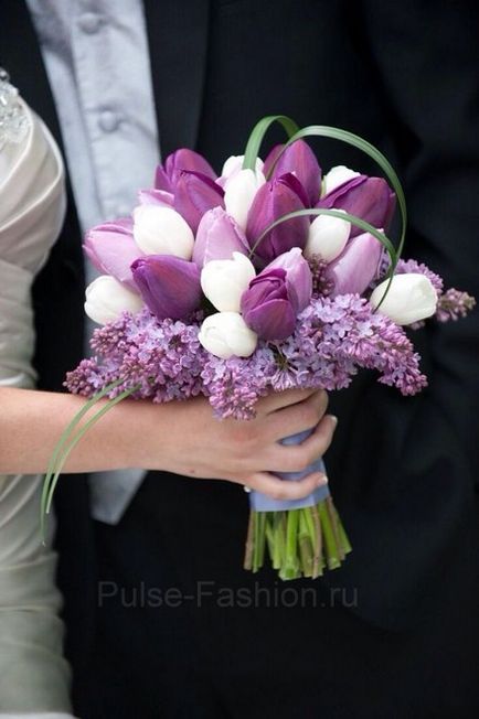 Buchet cu lalele Buchet cu lalele