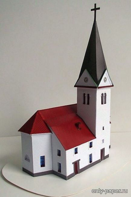 Biserica din hârtie cu propriile mâini