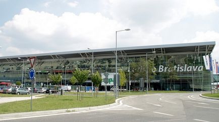 Biletele la compania aeriană Bratislava orarele de zbor, preturi, comanda on-line