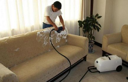 Curățarea canapea la metode de acasă
