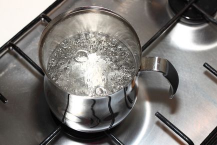 Nouă moduri de a purifica apa de la domiciliu, fără filtre