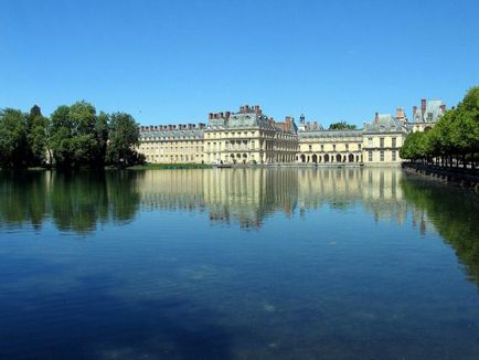 Fontainebleau Palace (Franța)