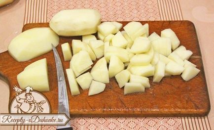 Ciuperci cu cartofi in reteta oala cu un simplu pas cu pas direcții