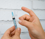 Cum pentru a evita bule de aer în seringă, la un imbecil - cum sa tip de medicamente (droguri) în seringă pentru a