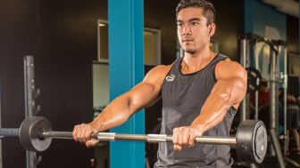 Cum de a construi brațele și umerii - un program de formare pe biceps și triceps