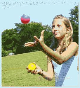 Cum să învețe să jongleze 3 bile 2 fotografii și videoclipuri