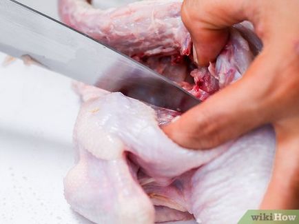 Cum de a separa carnea de oase de păsări de curte (curcan sau de pui)