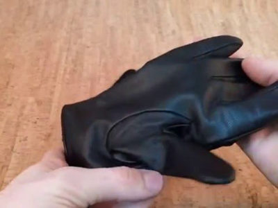 Cum pentru a curăța mănuși din piele cu murdărie la domiciliu