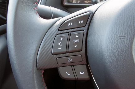 Cum se conectează buton de pe volan pentru contingența de radio