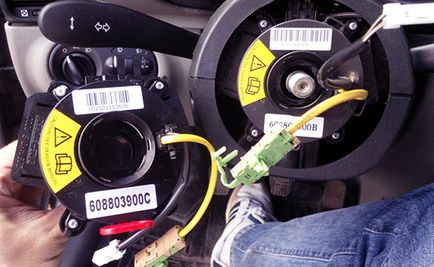 Cum se verifica testul airbag airbag pentru mașini în diferite moduri, voprosavto