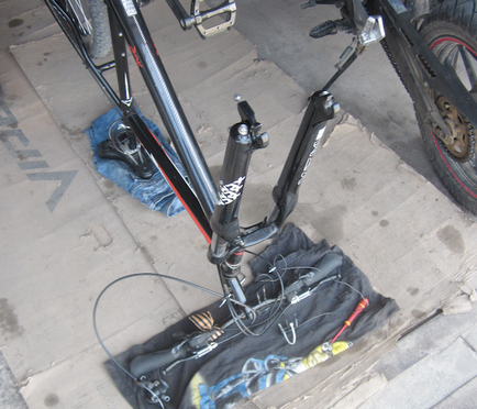 Cum de a elimina îndoitură furca de suspensie biciclete, DIY pe