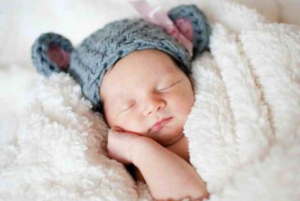 Cum de a pune copilul să doarmă rapid și ușor, pe toată noaptea