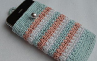 Cum se efectuează un capac tricotate pentru spițe de telefon, cârlig și margele