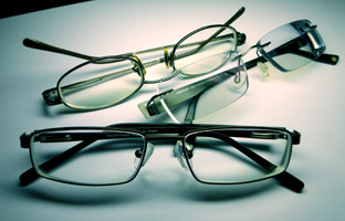 Puncte despre indicele de refracție, numărul Abbe și ochelari fără ramă