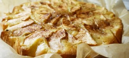 reteta Charlotte cu mere în cuptor - modul de a găti plăcintă cu mere clasic luxuriante și delicioase