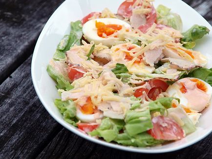 Salata cu pui și legume rețete
