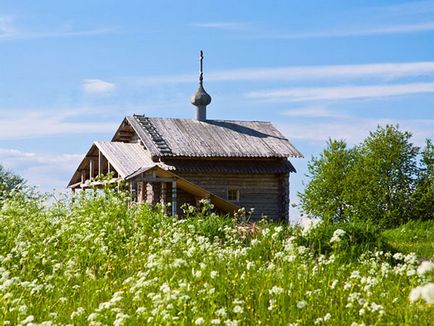 proprii oameni construiesc temple și capele construite