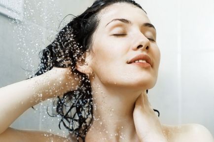 Șampon Hidratant clasament al celor mai bune instrumente pentru par si un scalp uscat, comentarii despre note bune