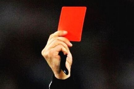 În fotbal, acesta este un cartonaș roșu